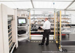 Autonome Transport-Systeme beliefern die Audi-Mitarbeiter in der Logistik. © AUDI AG